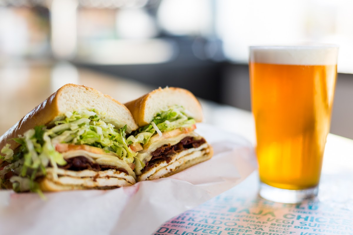 Board & Brew - Del Sur